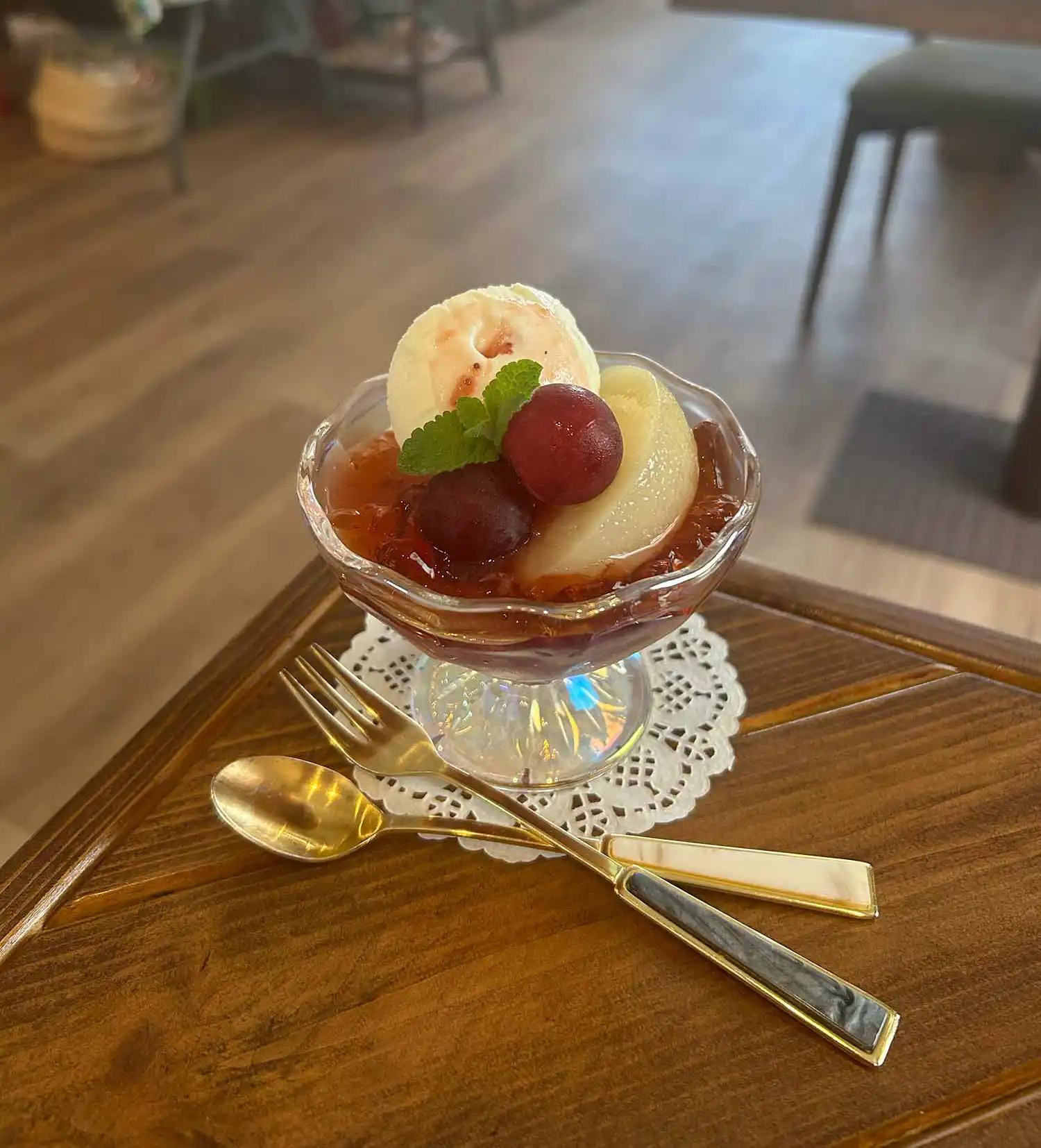 いちごジュレのサンデー